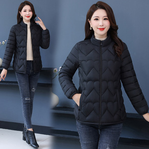 여자의 가을 겨울 2025 중년 어머니 두꺼운 클립 재킷 서 칼라 슬림 핏 다운 짧은 대형 면 코트 - Product Image 5