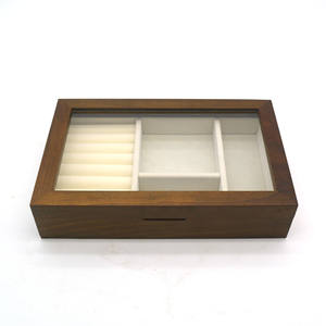 Caja de Almacenamiento de Joyas de Nogal Negro, Caja de Clasificación y Organización de Aretes y Collares, Caja de Exhibición de Anillos de Joyerí<span class=keywords><strong>a</strong></span> de Lujo Ligero - Product Image 5