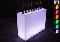 Tables de bar lumineuses modernes en plastique pour la maison, l'hôtel, le club, les fêtes en extérieur – Polyvalentes pour les boîtes de nuit, les salles, les centres commerciaux et les restaurants