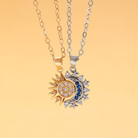 Meilleure Vente : Ensemble de Bijoux Magnétiques Soleil et Lune pour Couple, Collier et Bague en Zircon, Chaîne Superposée Tendance, Cadeau d'Amitié pour Hommes et Femmes