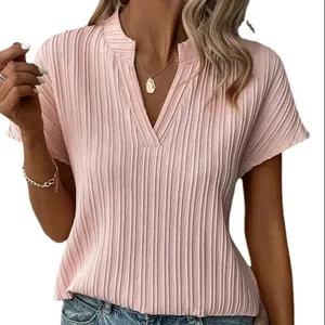 Camisa informal de manga corta a rayas con cuello en V rosa para mujer a la moda 2024 camiseta elegante holgada de oficina a rayas Jacquard para mujer