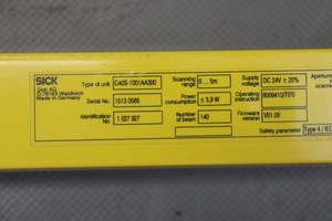 Barrera de Luz de Seguridad Original Nueva C4000 C40S1001AA300 1027927 14mm para PLC, Amplia Experiencia Técnica con Sólida Base Industrial - Product Image 4