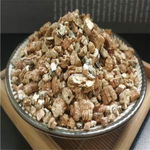 จีนราคาที่ต่ำกว่าเงินทองดิบขยายตัว<span class=keywords><strong>แร่</strong></span> Vermiculite สำหรับโลหะผสม - Product Image 3