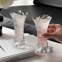 Verre à cocktail Guanshan Cup à taille cintrée et design élégant ; Ensemble de verres en cristal style Instagram pour flûtes à cocktail et verres à jus