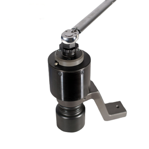 Max. Couple de 7500 Nm avec douilles pour utilisation manuelle sans alimentation électrique dans un espace restreint - Product Image 1
