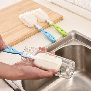 Cepillo para tazas con mango largo y cabezal de esponja para limpiar botellas y tazas de té - Product Image 1