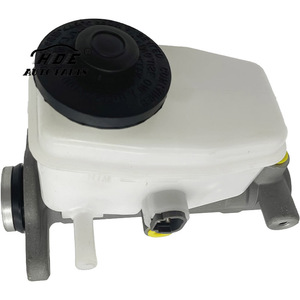 47201-60A00 4720160A00 Vente en gros de pièces automobiles HDE, cylindre maître de frein pour Toyota Land Cruiser - Product Image 3