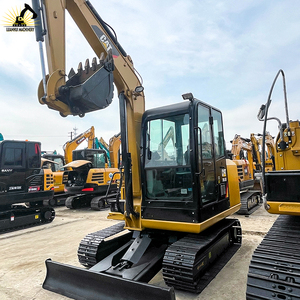 Excavatrice polyvalente avec coupleur rapide et plusieurs options de fixation Excavatrice d'occasion CAT 305.5 pour divers travaux - Product Image 3