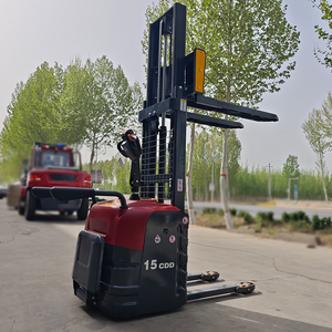 รถยก Newrick Reach Forklift ยกสูง 500 มม. รับน้ำหนัก 1.2 ตัน/1.5 ตัน/3300 ปอนด์ ได้รับการรับรองมาตรฐาน CE แบตเตอรี่ลิเธียม สำหรับคลังสินค้า - Product Image 3
