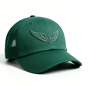 Gorra Trucker Verde Oscuro de 6 Paneles con Bordado de Ala, Ajustable, Ligera y Transpirable para Golf, Running y Deportes al Aire Libre - Product Image 3