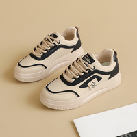 F1682 Nouveautés printemps/été Chaussures pour femmes Baskets blanches respirantes Style coréen Mode polyvalente Plateforme Chaussures décontractées