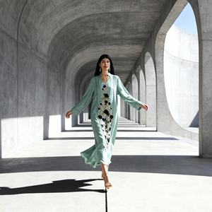 Luxury Hot-Fix Rhinestones Polyester Elegant Occasion Abaya for Muslim Women Custom Dress Wholesale - Product Image 2