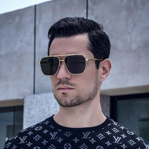 Lunettes de soleil rétro personnalisées à double pont pour hommes, grande monture, protection UV400, pour le cyclisme en extérieur, style Instagram - Product Image 4