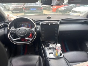 <span class=keywords><strong>Hyundai</strong></span> <span class=keywords><strong>Tucson</strong></span> L 1.5T GLX Elite Edition <span class=keywords><strong>2023</strong></span> Moderno, Automático, Diésel, Usado, Bajo Kilometraje, SUV Certificado - Product Image 5