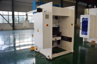 Prensa Plegadora Hidráulica de 3 Ejes Totalmente Automática de Fábrica Longbow, Máquina de Plegado, Prensa Plegadora Pequeña