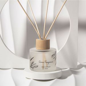 Diffuseur de parfum en verre Me Scente 100 ml, minimaliste, aromathérapie, parfum d'ambiance pour la maison - Product Image 4