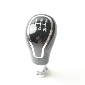 Pommeau <span class=keywords><strong>de</strong></span> levier <span class=keywords><strong>de</strong></span> <span class=keywords><strong>vitesse</strong></span> manuel à 5 vitesses pour <span class=keywords><strong>Lada</strong></span> Vesta Granta Vaz8391 Kalina <span class=keywords><strong>Niva</strong></span> Samara Largus - Product Image 2