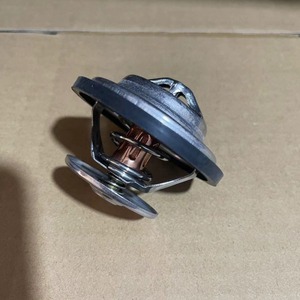 เทอร์โมสตัทเครื่องยนต์ Thomson รุ่น TMS-002 สำหรับรถบรรทุกวอลโว่ หมายเลขอะไหล่แท้ 20450736 20460312 04224847 201V06402-6005 - Product Image 1
