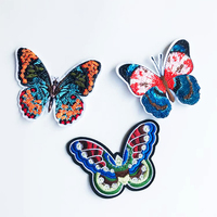 Nouveaux patchs en PVC avec logo personnalisé thermocollant broderie paillettes papillon appliques pour accessoires vestimentaires