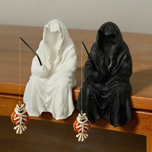 Figura de Pesca de Halloween de Mystic Arts, Artesanía de Resina, Figuras con Capucha en Blanco y Negro con Esqueleto de Pez, Decoración - Product Image 2