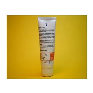 Brightening <b>Vitamin</b> C Face Wash with Niacinamide and Salicylic Acid for Acne Control Oil Balance and Radiant Glow Deep Cleansing - Product Image 5