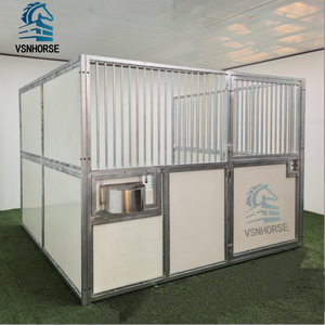 Écurie de chevaux préfabriquée mobile en acier galvanisé à chaud pour l'extérieur, écurie temporaire pour chevaux en HDPE avec toit en PVC - Product Image 1