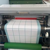 Machine de découpe intermittente à grande vitesse entièrement automatique pour la production d'autocollants d'étiquettes dotée de la technologie numérique Delta