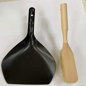 Petit balai à main pour clavier et bureau, pelle à poussière en métal et brosses à long manche en bois, ensemble de nettoyage - Product Image 3