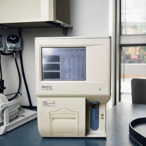Analizador de Sangre Automático de Triple Clasificación para Hospitales Veterinarios y Clínicas, Pruebas de Hematología y Hematocrito, Equipo de Anestesia - Product Image 1
