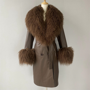 Cappotto <span class=keywords><strong>in</strong></span> Vera <span class=keywords><strong>Pelle</strong></span> di Pecora con Collo <span class=keywords><strong>in</strong></span> Pelliccia Naturale di Agnello Mongolo, Giacca di Lusso per <span class=keywords><strong>Donna</strong></span> - Product Image 3