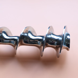 Vis sans fin en acier inoxydable usiné CNC sur mesure, moulé avec précision, finition polie miroir - Product Image 3