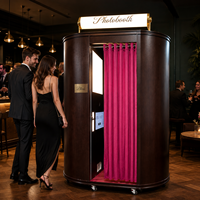 Photomaton vintage de luxe en bois, cabine photo fermée avec écran tactile, imprimante, appareil photo et compatible iPad pour discothèque, bar, fête