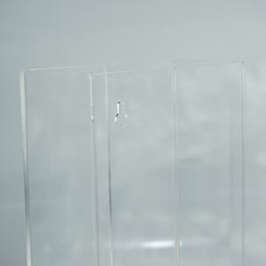 Caja de Exhibición Acrílica Transparente Preensamblada, Ecológica y Dividida en 3 Secciones, para Juguetes y Modelos, para Exhibición en el Hogar - Product Image 2