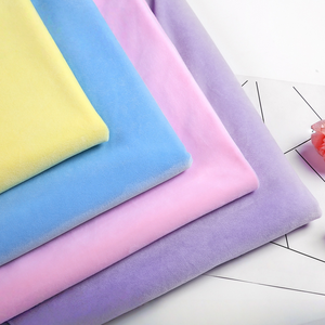 Terciopelo elástico <span class=keywords><strong>de</strong></span> terciopelo elástico suave al tacto <span class=keywords><strong>de</strong></span> cristal tejido <span class=keywords><strong>de</strong></span> felpa corta <span class=keywords><strong>de</strong></span> poliéster 100% 190Gsm al por mayor para ropa y forro <span class=keywords><strong>de</strong></span> invierno - Product Image 1