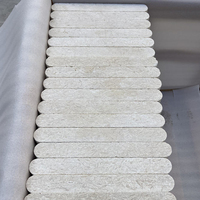 Carreaux de pierre calcaire Sahama sablée, carreaux de pierre calcaire pour bordure de piscine, carreaux de pierre calcaire pour décoration extérieure
