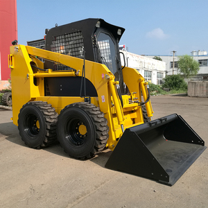 Minicargadora compacta hidráulica con motor y accesorios frontales en venta - Product Image 4
