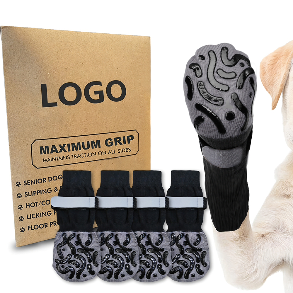 Black geometric 4pcs set