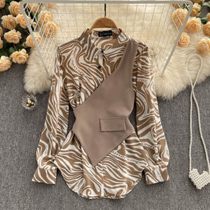 Moda de primavera Nuevo estilo coreano Tops de manga larga Blusa de dos piezas falsa de empalme a rayas suelta y delgada - Product Image 3