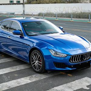 Vinilo Adhesivo para Automóviles NIKO, Color Azul PET, Libre de Burbujas, Autoadhesivo, Resistente a los Rayos UV, Antiarañazos, Brillante y Metálico - Product Image 1