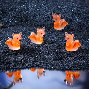 Miniatures de paysage, figurines de chauves-souris en résine, mignonnes, phosphorescentes pour Halloween, petites perles, décorations DIY, breloques à suspendre, petites - Product Image 2