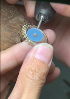 Conception et fabrication de bagues de fiançailles et de mariage classiques, personnalisation et support de fabrication de bagues, original