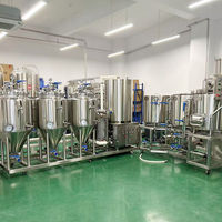 Système de brassage de bière artisanale de haute qualité 50L/100L/500L, cuve sous pression avec moteur de contrôle de température pour la fermentation