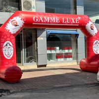 Arche gonflable géante personnalisée avec logo, colonne droite et base carrée, pour publicité, entrée de course ou grand ouverture