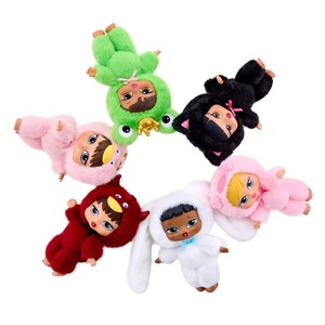 Authentique Bratzz Bratziezz Iconz Seriez Poupée en peluche pendentif porte-clés breloque de sac Boîtes mystères aveugles Jade Yasmin Cloe Sasha - Product Image 6