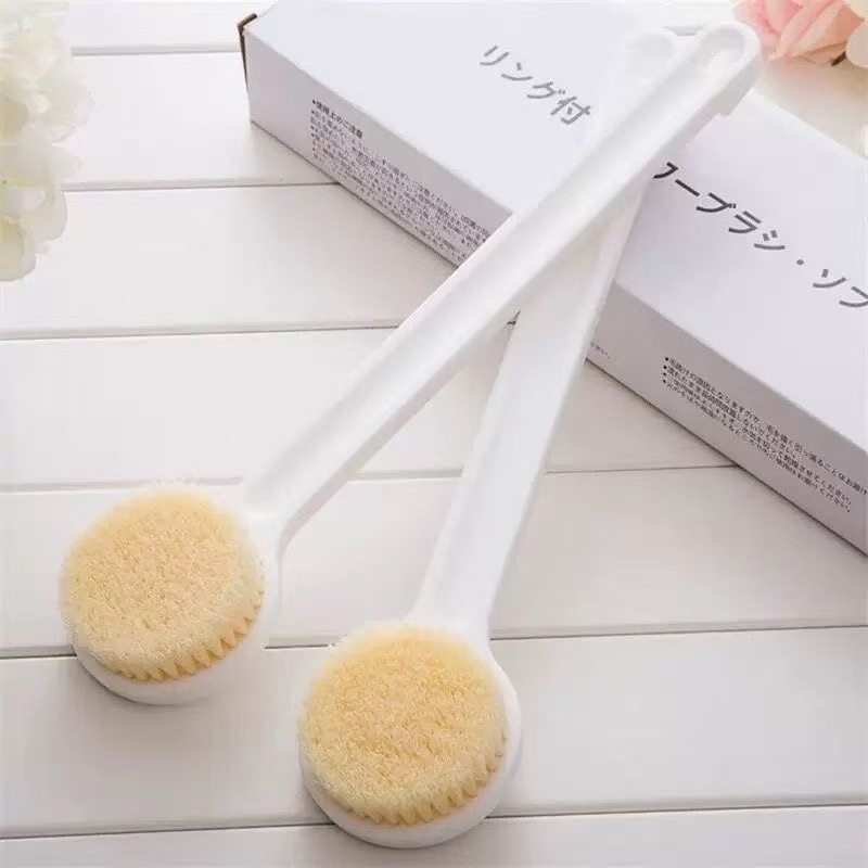 Brosse de bain blanche