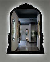 Miroir LED intelligent sans cadre, miroir de salle de bain rétroéclairé, anti-buée avec capteur tactile, affichage de l'heure à intensité variable, IP44 OEM ODM Hôtel