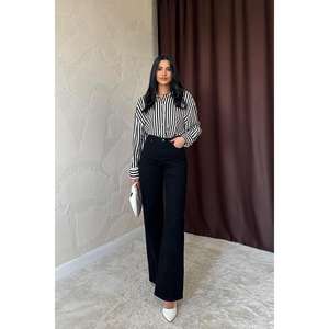 Camisas a Rayas Negras para Mujer al por Mayor, Colección de Blusas y Camisas Elegantes - Product Image 5