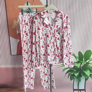 بيجامة نسائية من قطعتين بنمط فيونكة من القطن 100٪ موديل 2026 الجديد، ملابس نوم مريحة للاستخدام المنزلي - Product Image 2