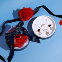 Grossiste Nouvelle Idée Saint-Valentin Bijoux Pendentif Fleur Éternelle Bague Rose Boucles d'Oreilles Boîte à Bijoux Préservée pour Mariages