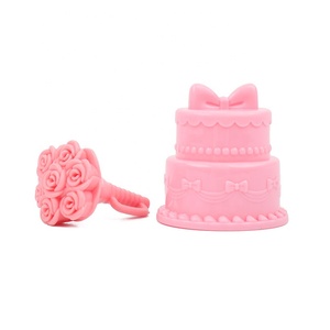 Poupée de mariée blanche avec long voile, robe de soirée princesse en dentelle blanche pour poupée de 11,5 pouces - Product Image 3
